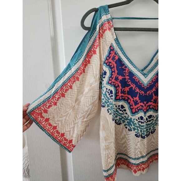 Jealous Tomato Women's V-Neck cold shoulder top‎ Bohemian Beach Rayon Size L - Picture 5 of 9